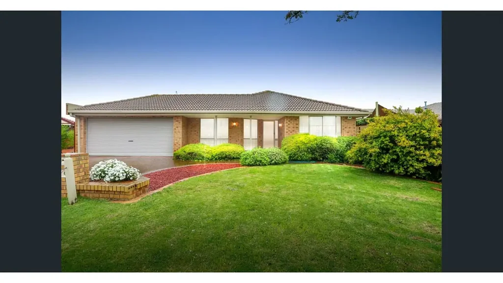 Great home for lease, great location, huge yard & outdoor entertaining area.