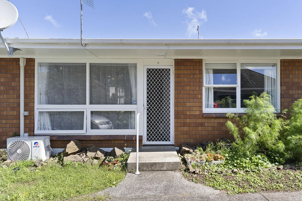 Onehunga 2部屋 Owner Overseas - Now Vacant - Must Sell