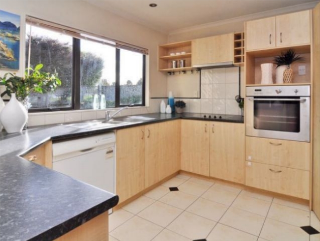 39 Ian Sage Avenue, Long Bay, Auckland - North Shore, 4 कमरे, 2 बाथरूम, House