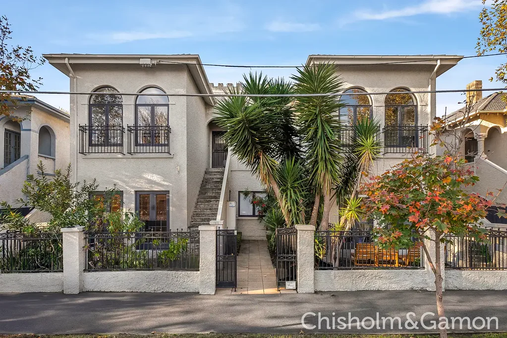 Elwood 3房 雅致公寓 Kingsford Court 采光佳 高顶装饰艺术 海滨生活圈 近商圈 Delightful Deco with with Two Living Zones & Balcony - 122sqm (approx.)