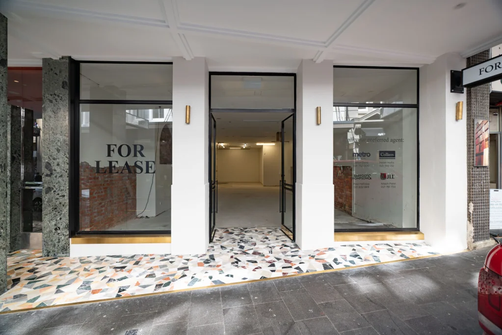 Auckland Central Last retail tenancy in DeBrett Building