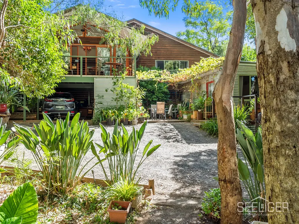 Corowa 4બેડરૂમ Riverside living amongst the Gum trees!
