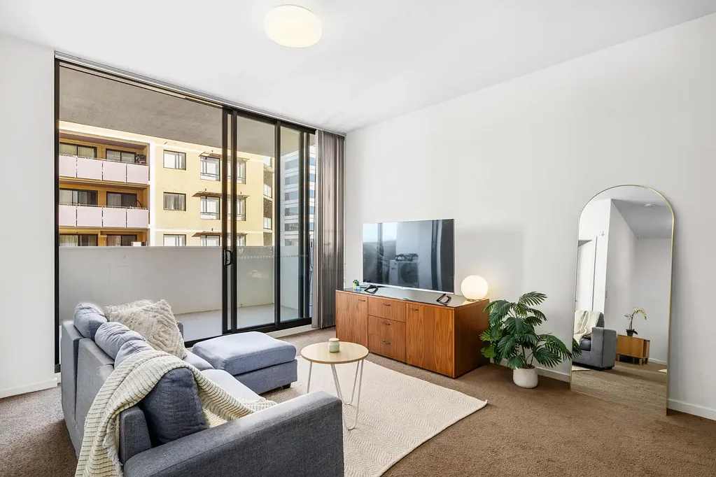 Hurstville 1ห้องนอน Invest, Nest or Enjoy - Contemporary Living in a Prime Location