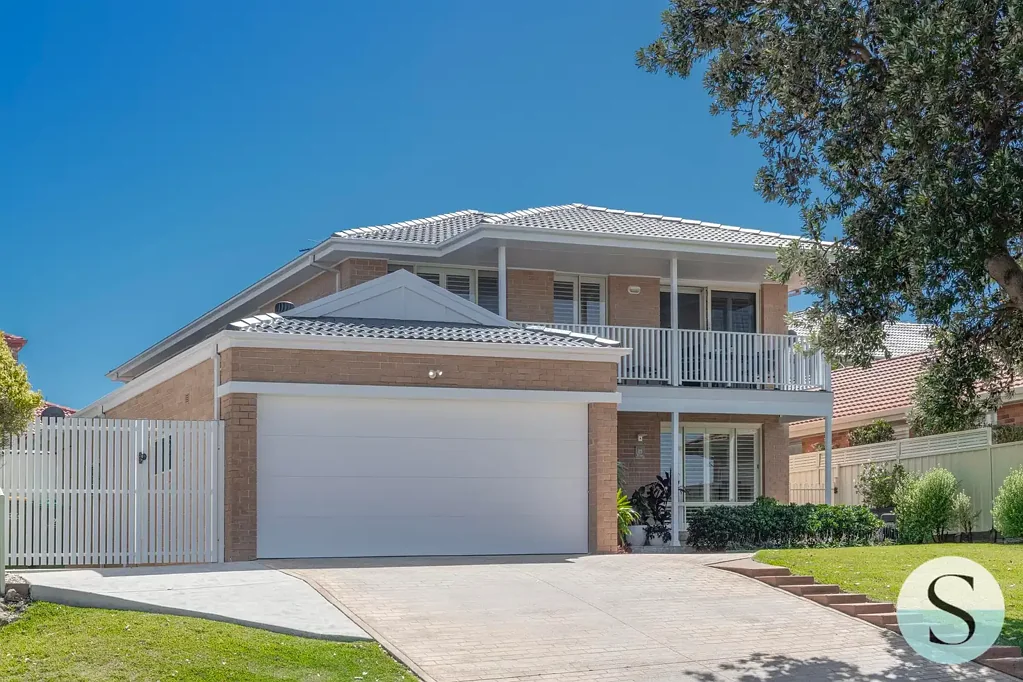 11 Ebbtide Avenue, Caves Beach, NSW 2281