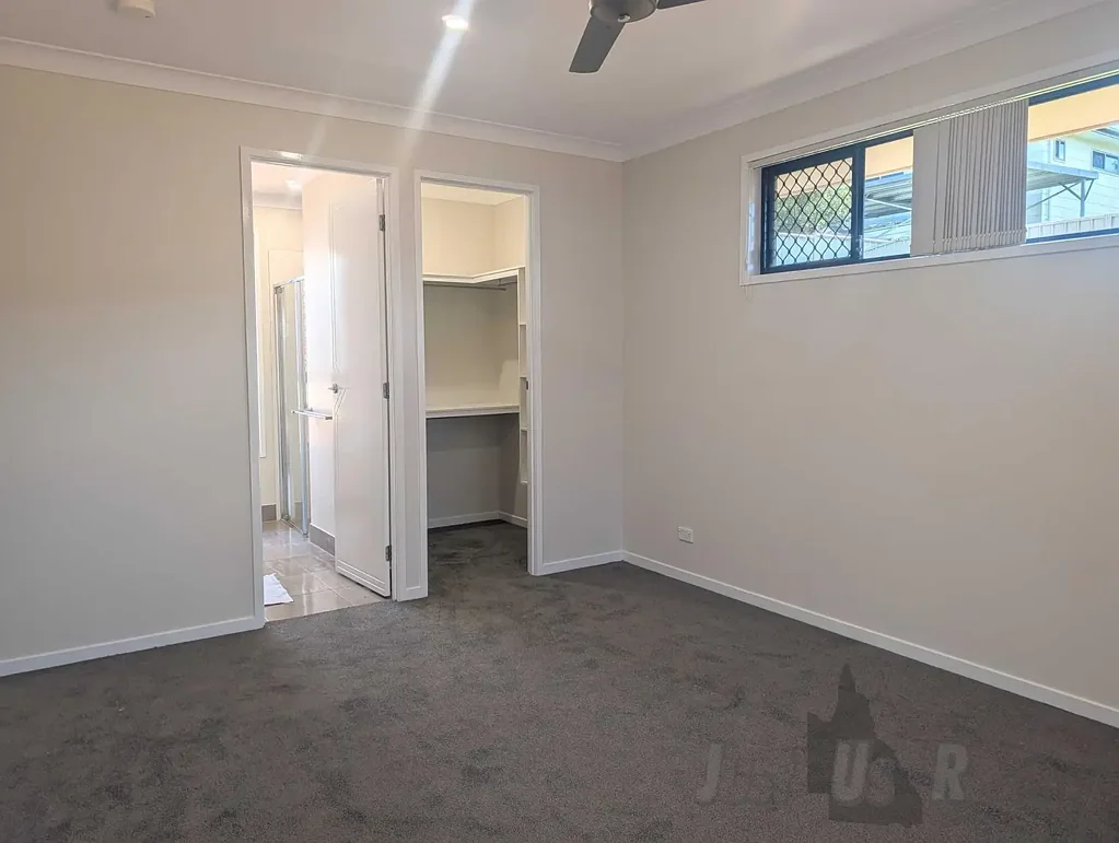 Spacious Family Home with Multiple Living Areas