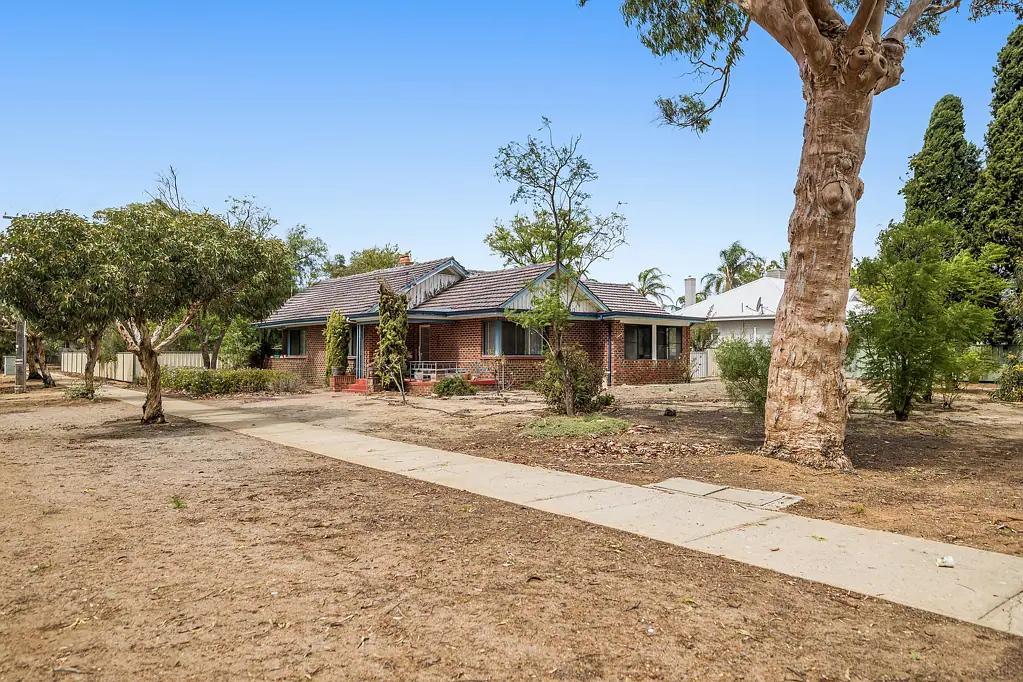 55 Lefroy Street, Moora, WA 6510