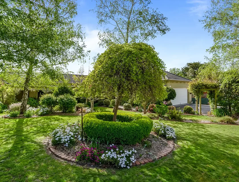 8 Mt Gisborne Road, Gisborne, VIC 3437, 3部屋, 2バスルーム, House