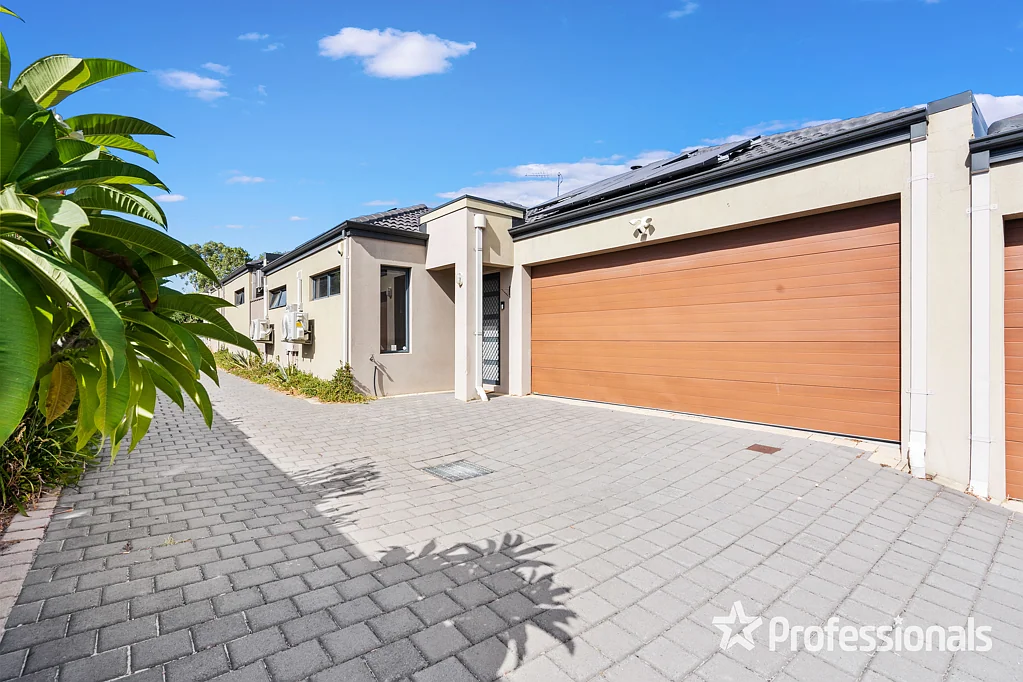 17B Lewes Road, Nollamara, WA 6061