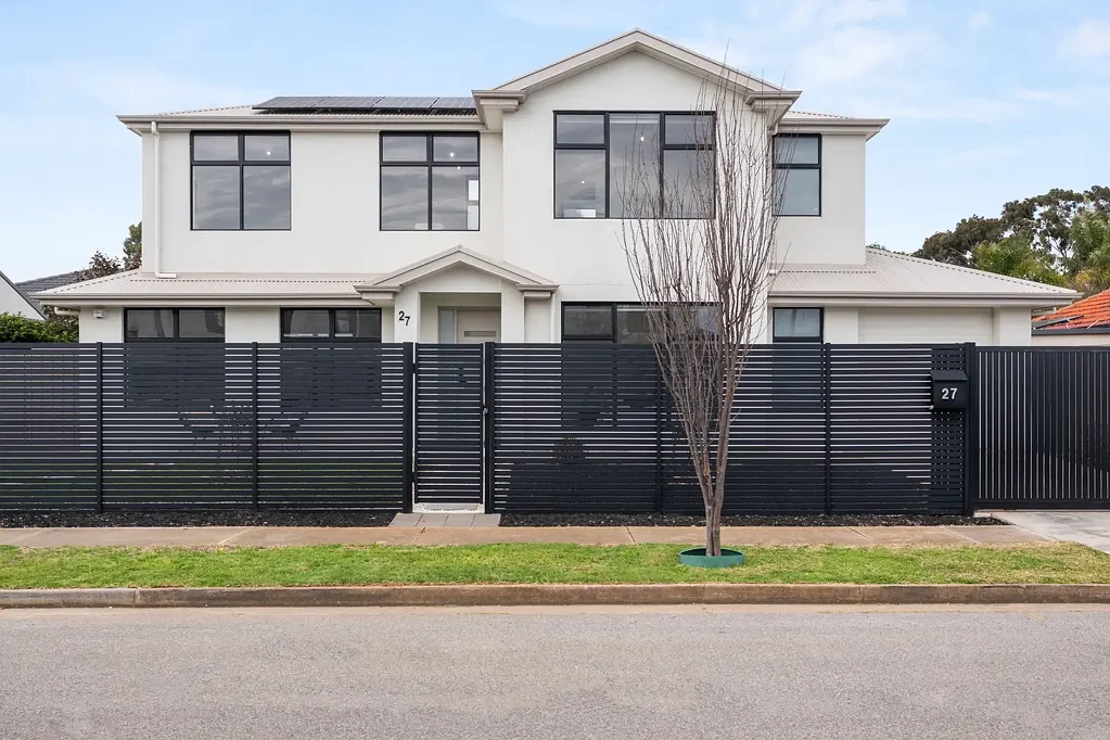 Warradale 3房  Refined contemporary living with convenience & the coastline on call…