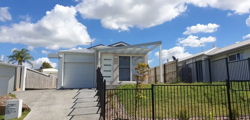 Modern 2 Bedroom Duplex