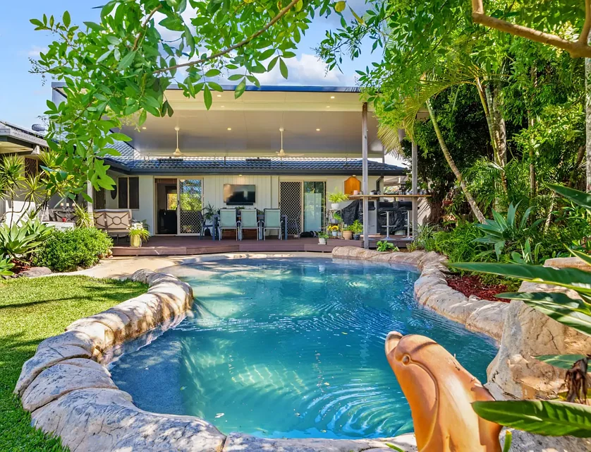 4 Baltimore Court, Carrara, QLD 4211, 4房, 2浴, House