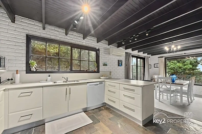 51 Neika Avenue, West Launceston, TAS 7250, 4 Bedrooms, 1 Bathrooms, House