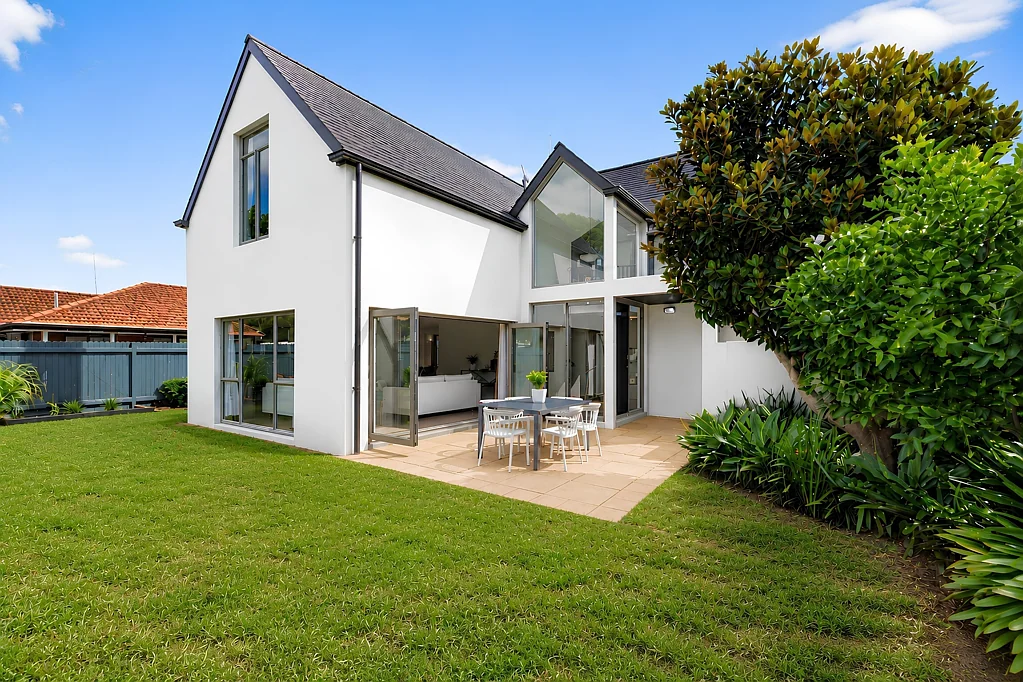 One Tree Hill 4 Bedroom Enduring character, generous living