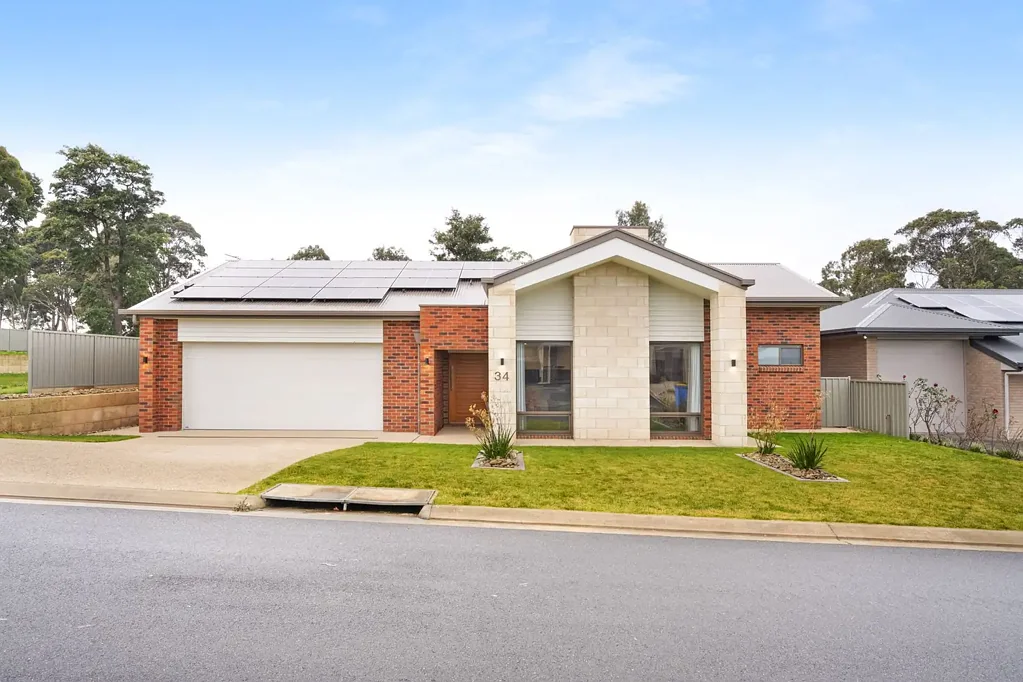 34 St Andrews Drive, Worrolong, SA 5291