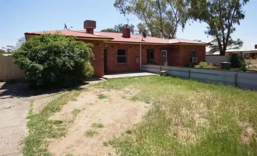Tidy 3 Bedroom Semi
