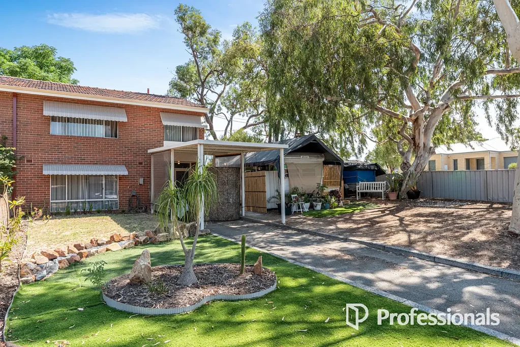26A Wardlow Way, Balga, WA 6061