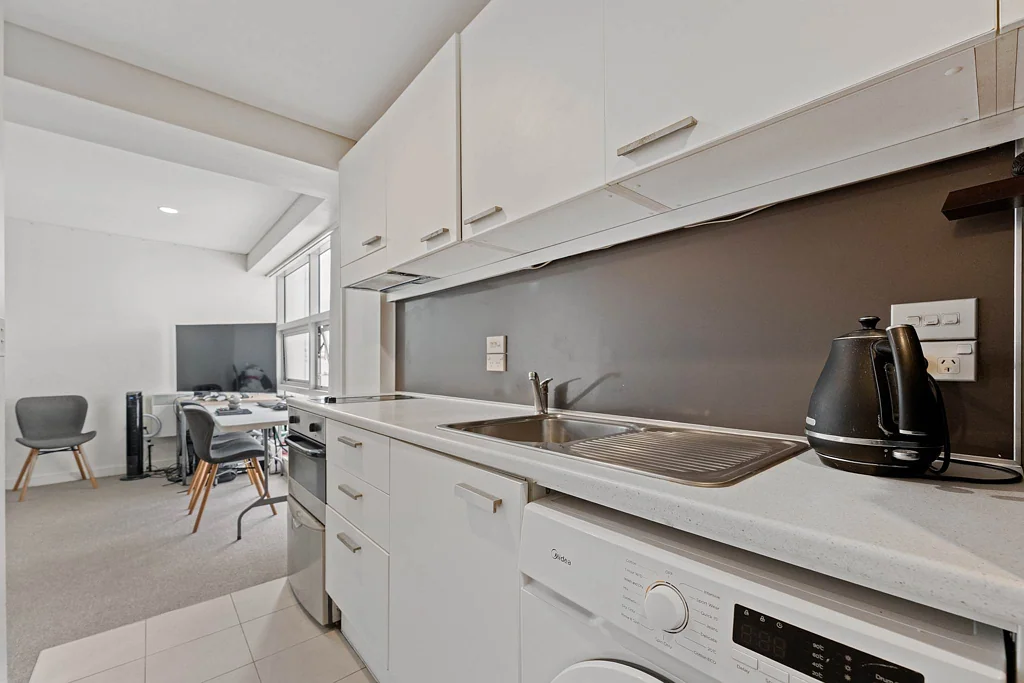 Auckland Central 1 Bedroom Freehold Easy Living-Amongst Universities