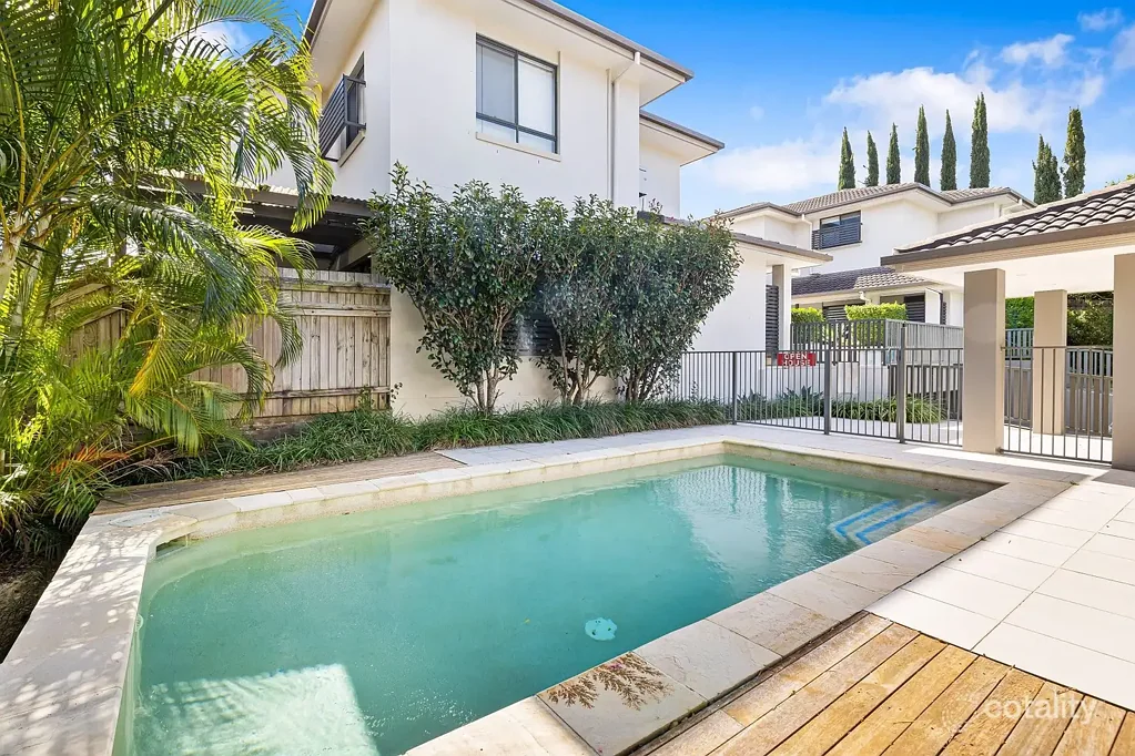 11/139 Cotlew Street, Ashmore, QLD 4214