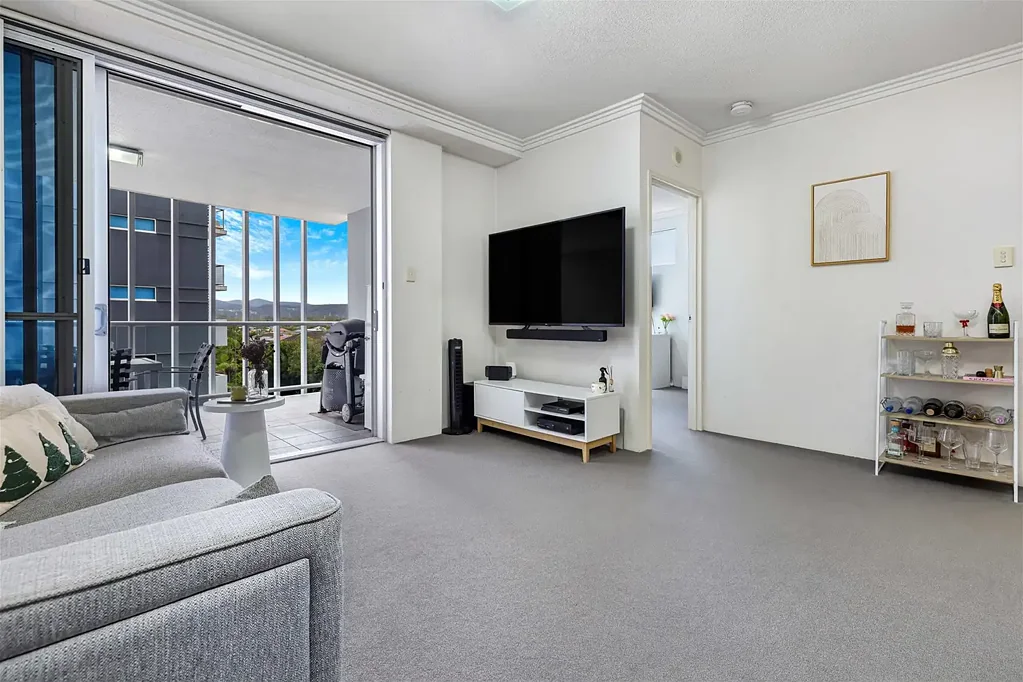 2201 / 3 Main Street, Varsity Lakes, QLD 4227