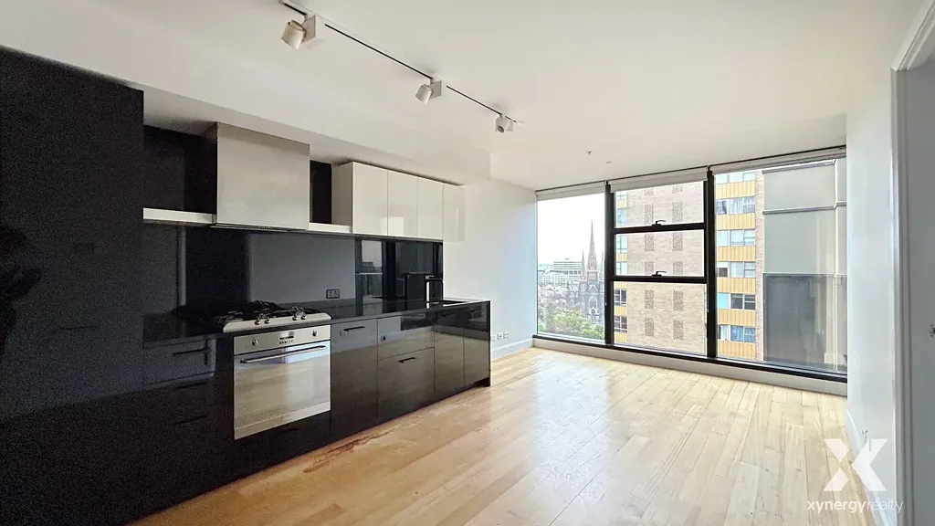 Sophisticated 2-Bedroom Apartment in Melbourne!