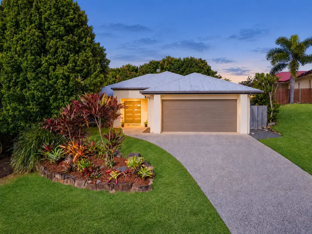 Cooroy 4બેડરૂમ Generous Proportions and Effortless Single-Level Living