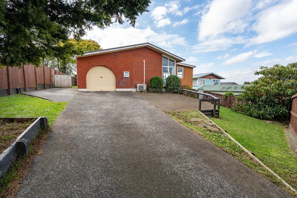 456 Kahikatea Drive, Dinsdale, Hamilton, Waikato