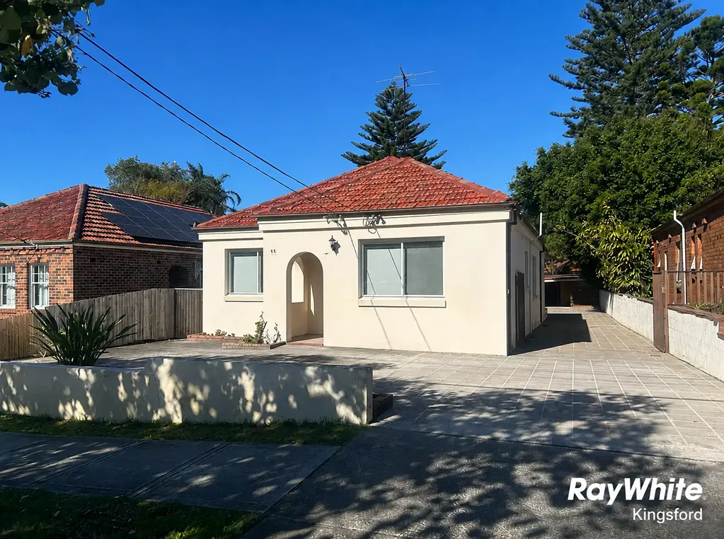 Freshly Renovated 3 Bedroom Freestanding Family Home with Large Backyard