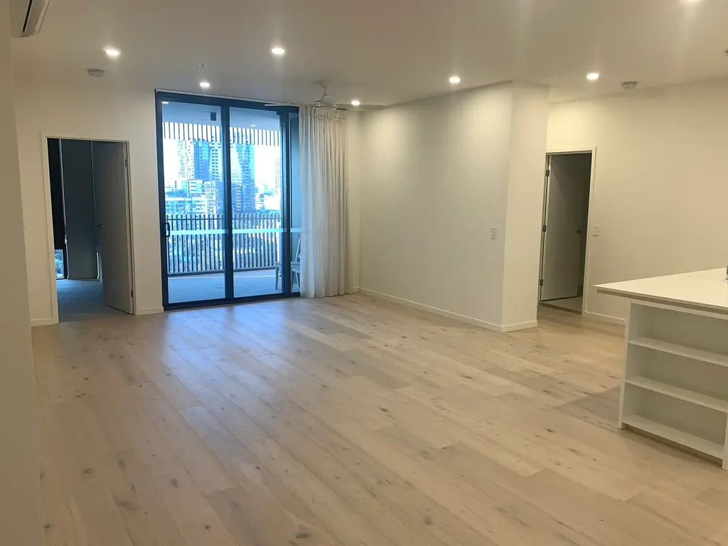 🌟 Spacious & Stylish 2 Bedroom Apartment in West Village