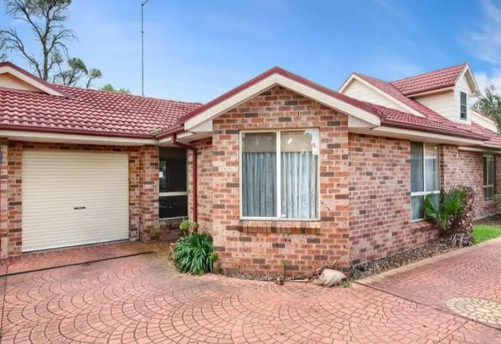 IDEAL FAMILY HOME IN GREAT LOCATION