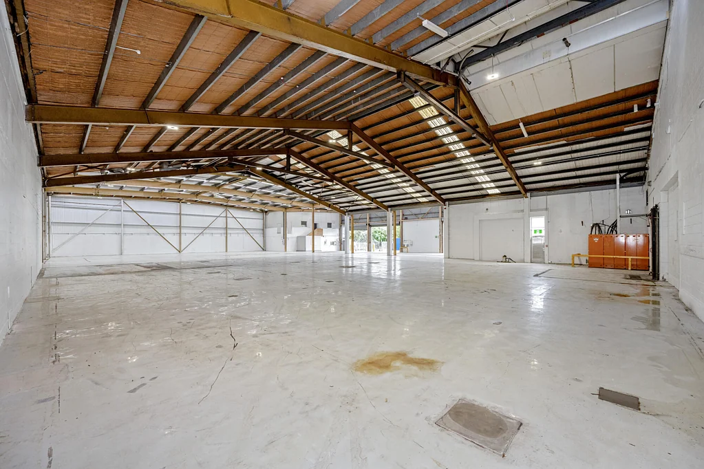 East Tamaki Cheap warehouse and flexible terms