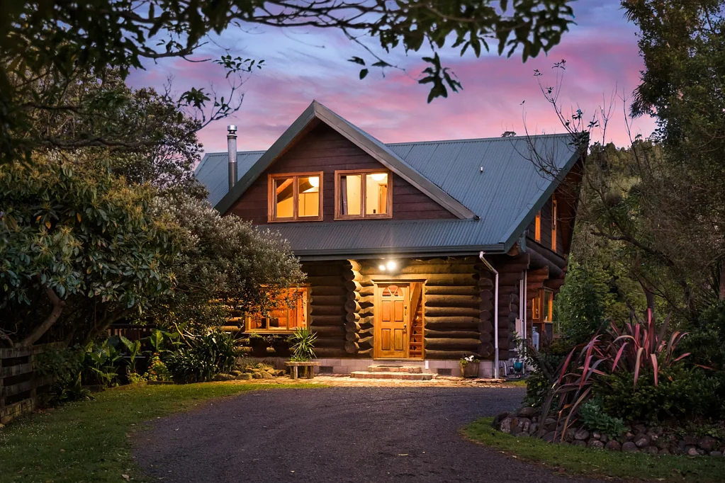 Waihi 8Kwarto Family lifestyle and Business Opportunity