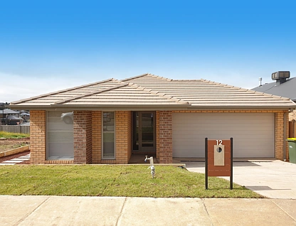 12 Bimbimbie Place, Doreen, Wangaratta, 4房, 2浴, House