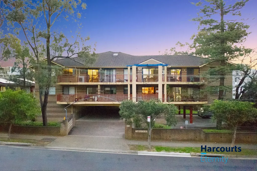 16/240-242 Targo Road, Toongabbie, NSW 2146