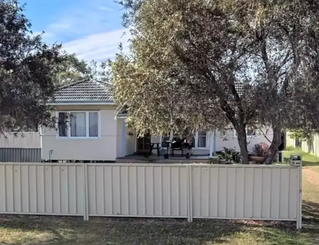5 Moore Street, West Busselton, WA 6280