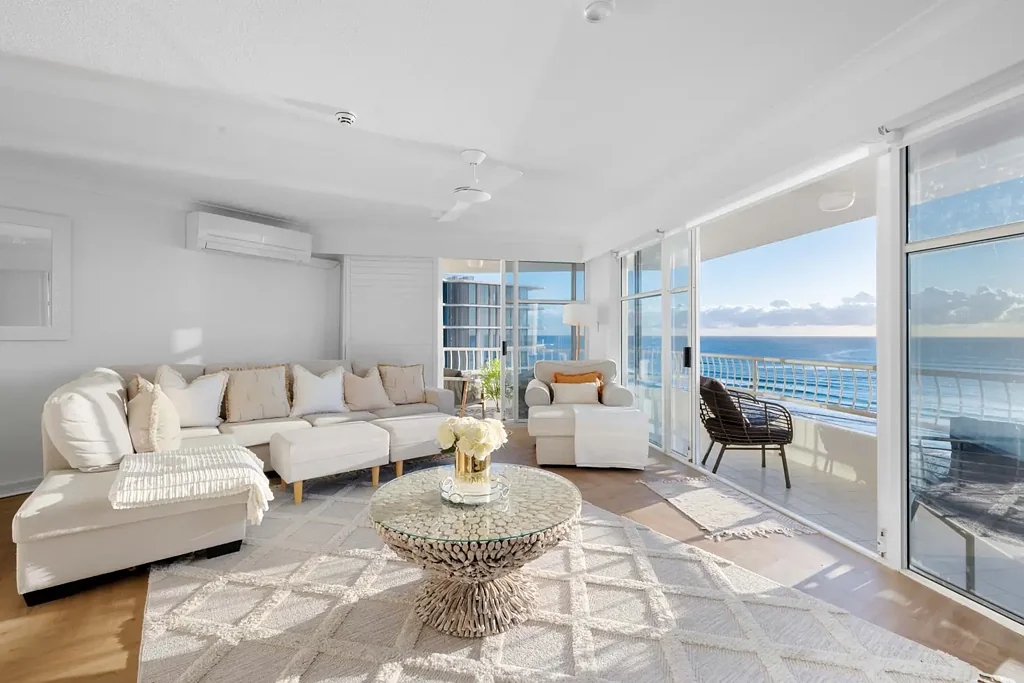 Palm Beach 2 Bedroom Online Auction Friday 19th September (If Not Sold Prior) Sold Fully Furnished