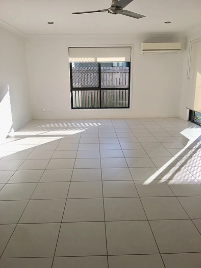 2/13 Moreton Drive, Rural View, QLD 4740, 3 Schlafzimmer, 2 Badezimmer, Unit