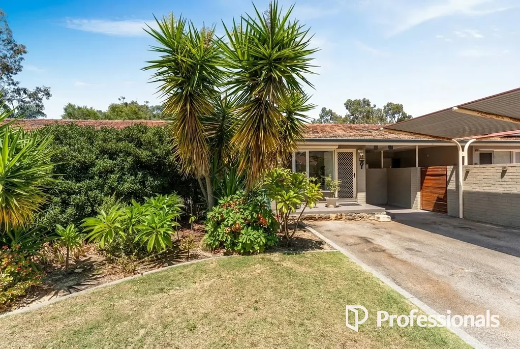 3/2 Millgate Road, Balga, WA 6061