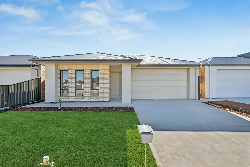 Newly Built Family Home, Prime Location