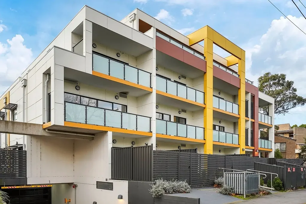 Box Hill 2 Bedroom Zoned in Box Hill High & New Apartments