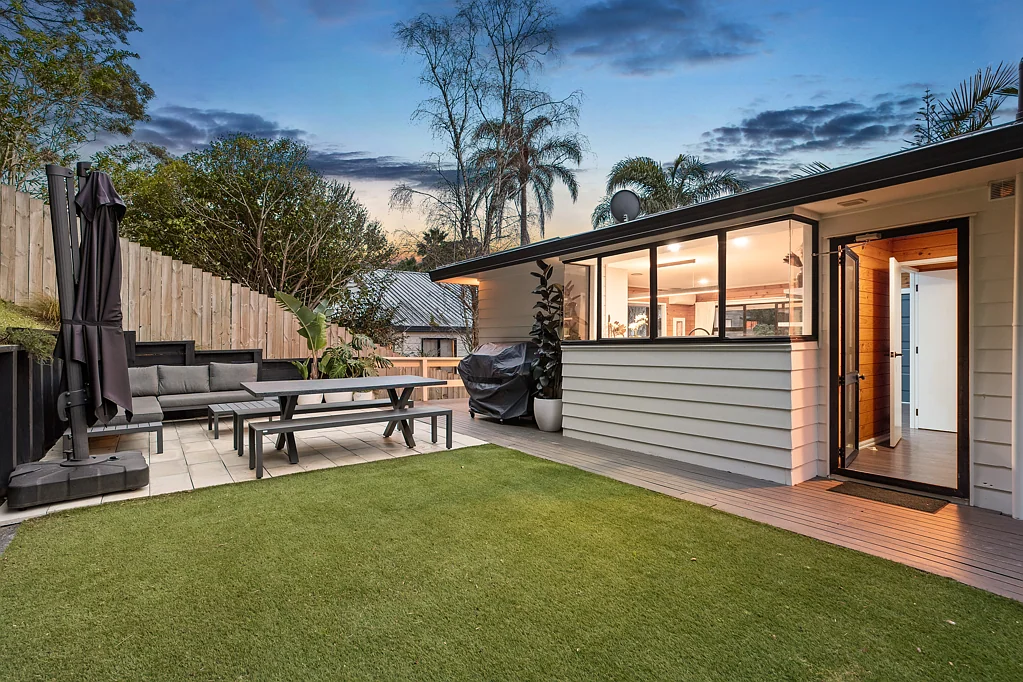 50 Topliss Drive, Northcross, North Shore City, Auckland