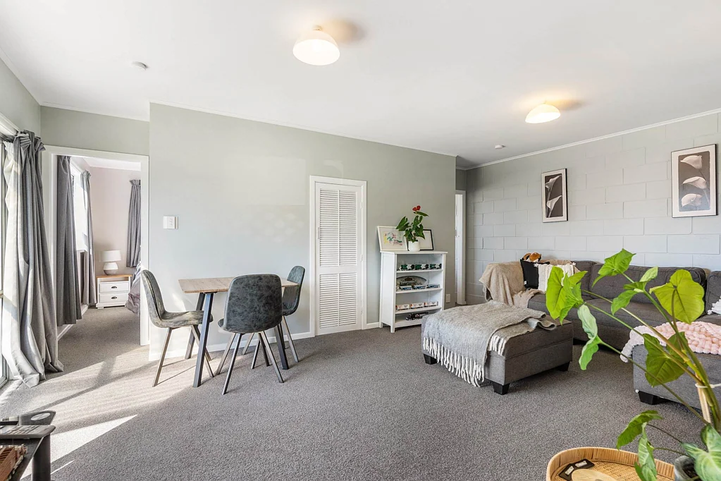 Mount Maunganui 6房  Triple Dip Investment Opportunity
