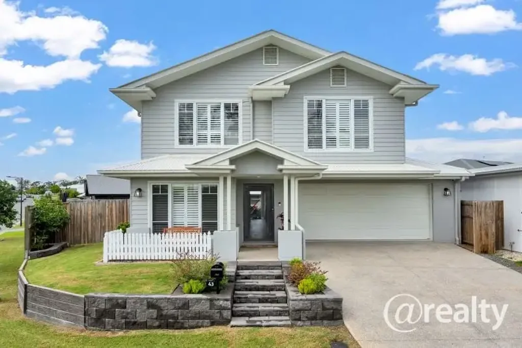 Narangba 5ਬੈੱਡਰੂਮ Luxurious Double Storey Family Haven with Pool