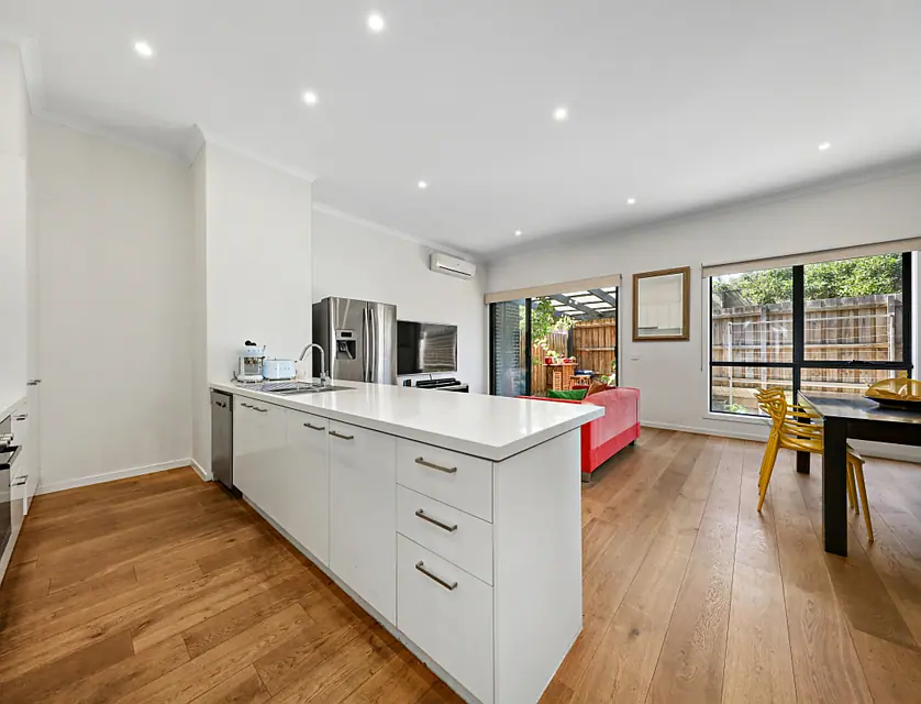 12/32 Adrian Street, Chadstone, VIC 3148, 3部屋, 2バスルーム, Townhouse