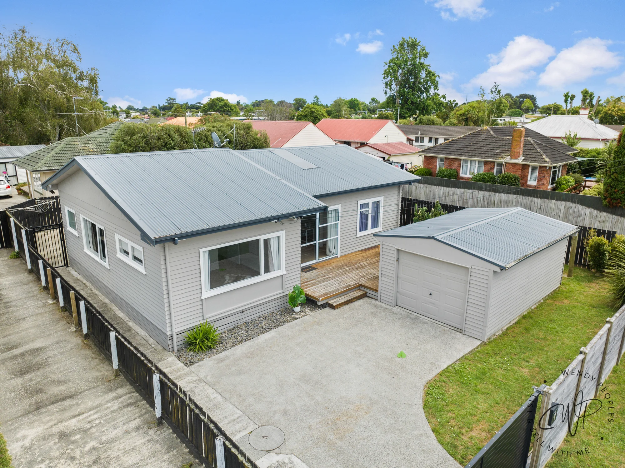 Papakura 4Phòng ngủ Invest or Nest - Strong Rental Return