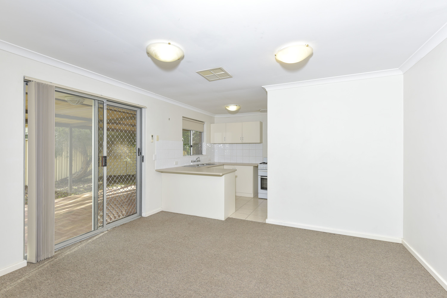 1 TIREE ST, SEVILLE GROVE WA 6112, 0 Bedrooms, 0 Bathrooms, House