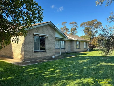 Berrigan 4Moenga Space to breathe. Room to create. A country lifestyle you'll be proud to call home