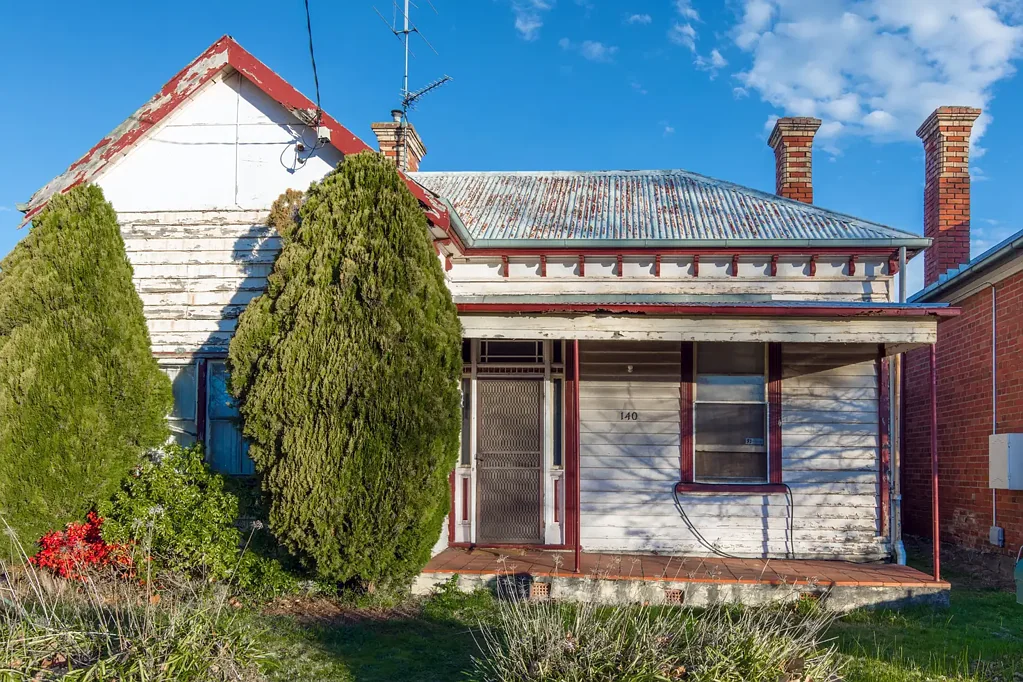 Ballarat East 3 Bedroom Period Charm with Endless Potential in Prime East Locale