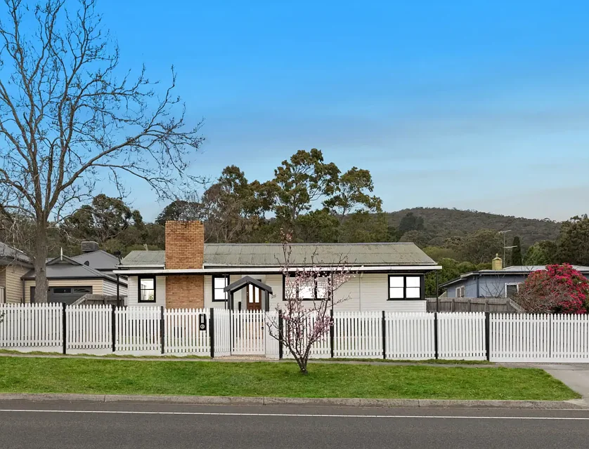 74 Forest Road, Ferntree Gully, VIC 3156, 3 ਕਮਰੇ, 1 ਬਾਥਰੂਮ, House