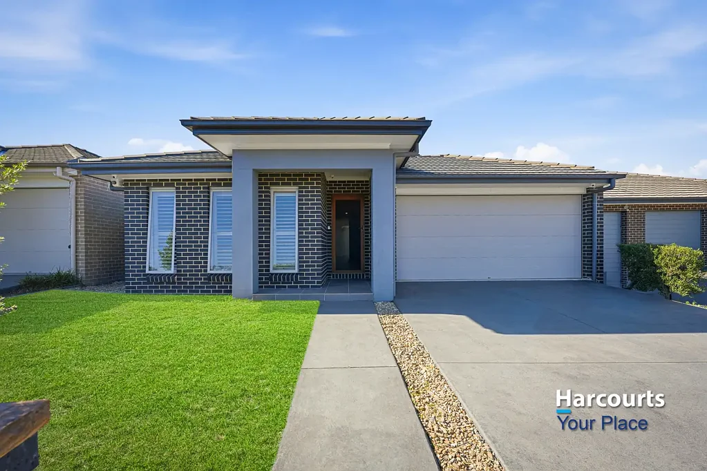 27 Navy Road, Jordan Springs, NSW 2747