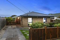 74 Kiora Street, Altona Meadows